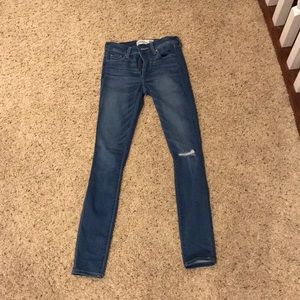 Girls Medium Washed Abercrombie Jeggings